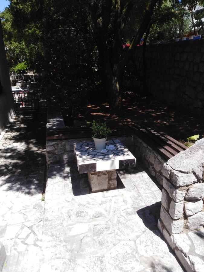 Apartman Mimi Klenovica Exterior photo